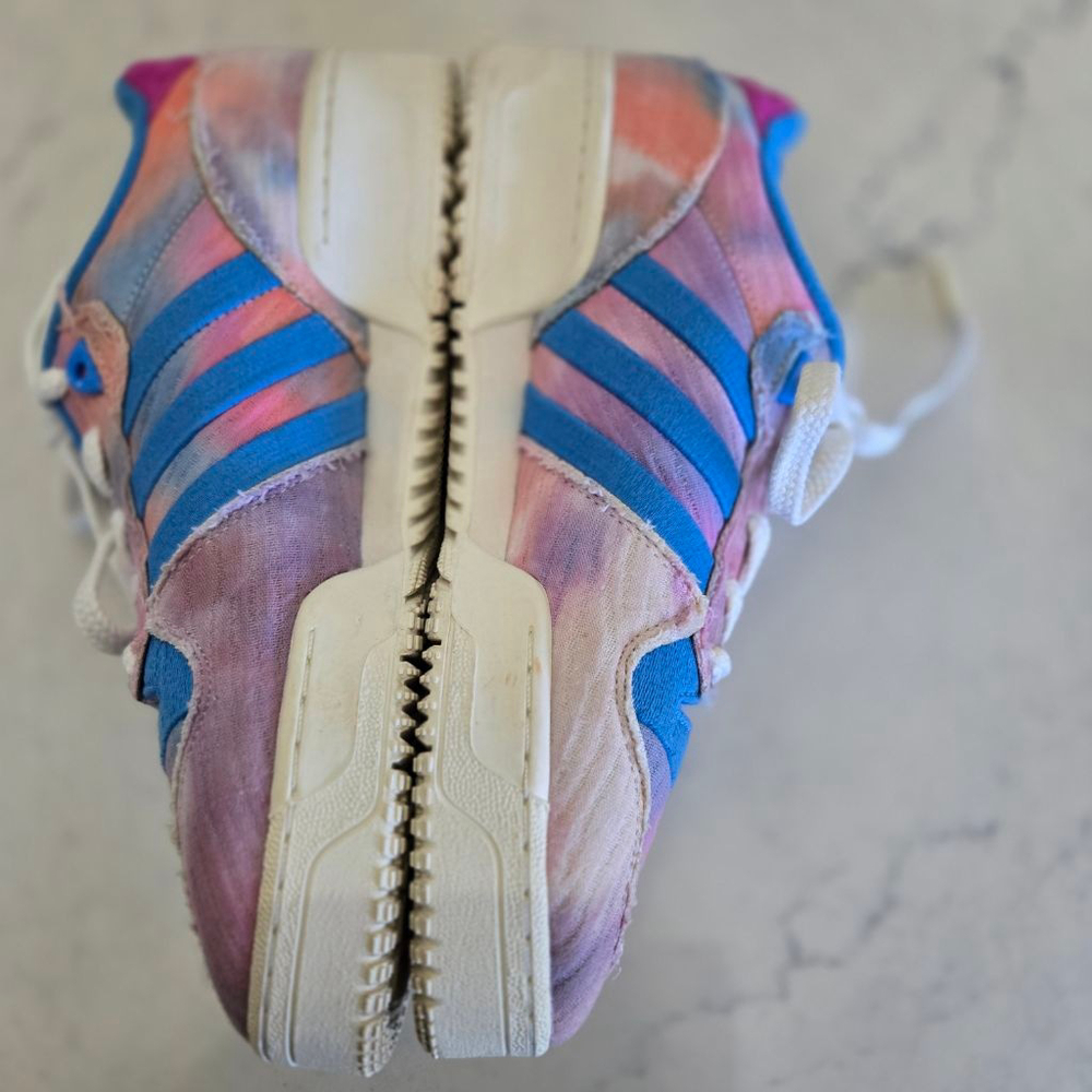 Men's Adidas Rivalry Low TR All-Star Sneakers Size 10 Pink and Blue Tie-Dye - Picture 7 of 10